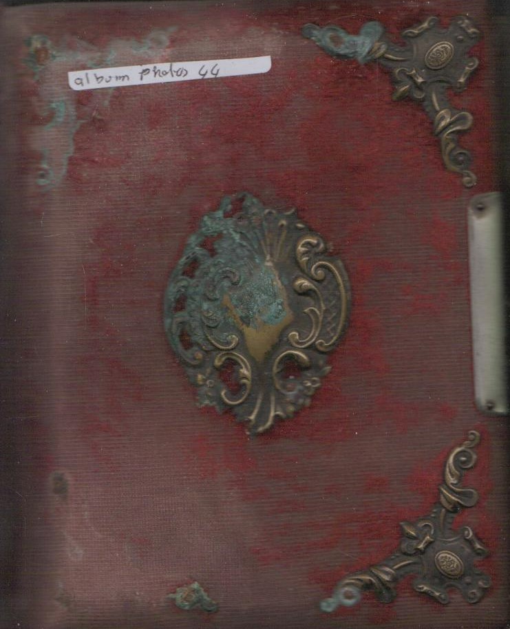 Empty photo album
