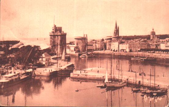 Cartes postales anciennes > CARTES POSTALES > carte postale ancienne > cartes-postales-ancienne.com Nouvelle aquitaine Charente maritime La Rochelle