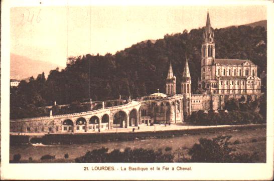 Cartes postales anciennes > CARTES POSTALES > carte postale ancienne > cartes-postales-ancienne.com Occitanie Hautes pyrenees Lourdes