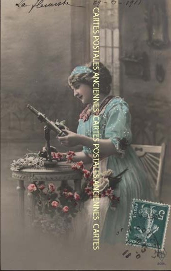 Cartes postales anciennes > CARTES POSTALES > carte postale ancienne > cartes-postales-ancienne.com Femme