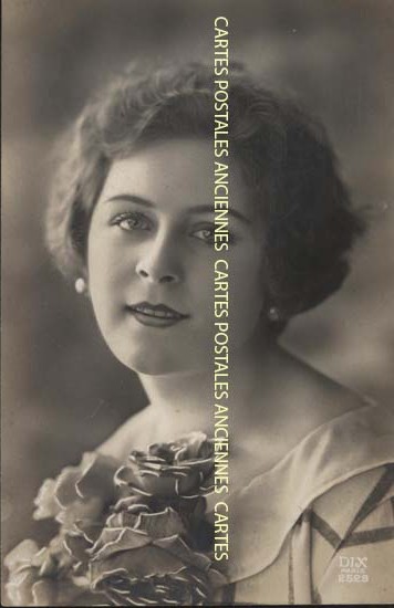 Cartes postales anciennes > CARTES POSTALES > carte postale ancienne > cartes-postales-ancienne.com Femme