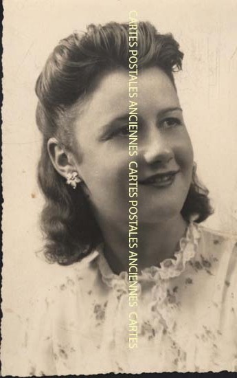 Cartes postales anciennes > CARTES POSTALES > carte postale ancienne > cartes-postales-ancienne.com Femme