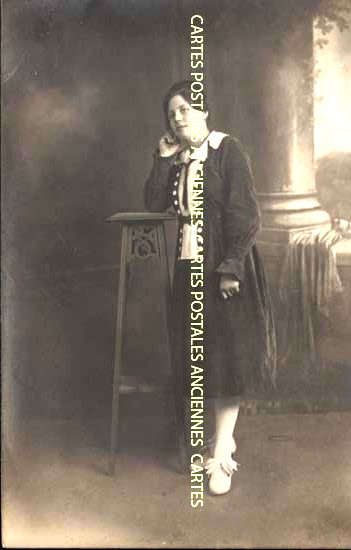Cartes postales anciennes > CARTES POSTALES > carte postale ancienne > cartes-postales-ancienne.com Femme