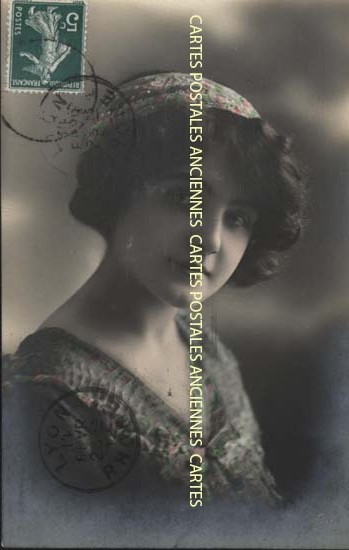 Cartes postales anciennes > CARTES POSTALES > carte postale ancienne > cartes-postales-ancienne.com Femme