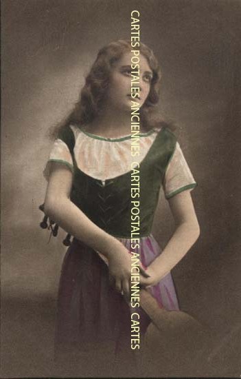 Cartes postales anciennes > CARTES POSTALES > carte postale ancienne > cartes-postales-ancienne.com Femme