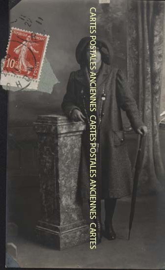 Cartes postales anciennes > CARTES POSTALES > carte postale ancienne > cartes-postales-ancienne.com Femme
