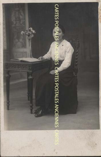 Cartes postales anciennes > CARTES POSTALES > carte postale ancienne > cartes-postales-ancienne.com Femme
