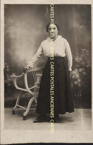 Cartes postales anciennes > CARTES POSTALES > carte postale ancienne > cartes-postales-ancienne.com Femmes photo