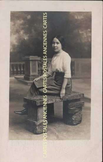 Cartes postales anciennes > CARTES POSTALES > carte postale ancienne > cartes-postales-ancienne.com Femmes photo