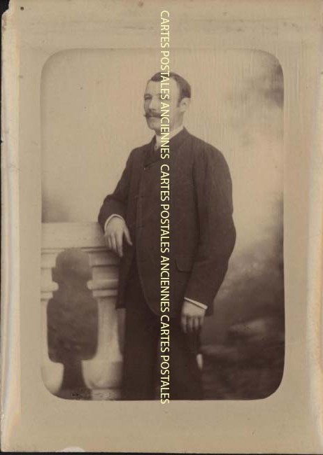 Cartes postales anciennes > CARTES POSTALES > carte postale ancienne > cartes-postales-ancienne.com Hommes photo