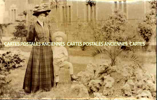 Cartes postales anciennes > CARTES POSTALES > carte postale ancienne > cartes-postales-ancienne.com Femmes photo