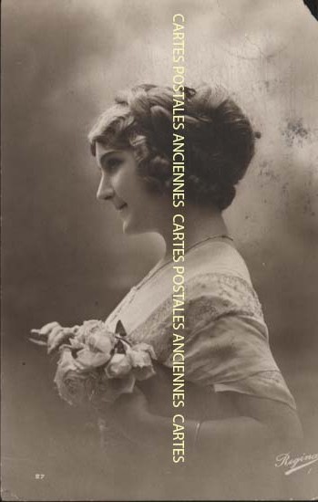 Cartes postales anciennes > CARTES POSTALES > carte postale ancienne > cartes-postales-ancienne.com Femme