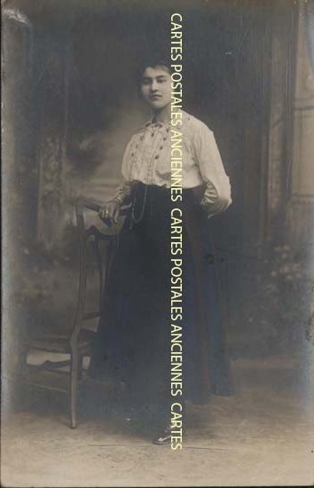 Cartes postales anciennes > CARTES POSTALES > carte postale ancienne > cartes-postales-ancienne.com Femmes photo