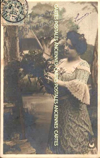 Cartes postales anciennes > CARTES POSTALES > carte postale ancienne > cartes-postales-ancienne.com Femme