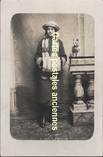 Cartes postales anciennes > CARTES POSTALES > carte postale ancienne > cartes-postales-ancienne.com Femmes photo