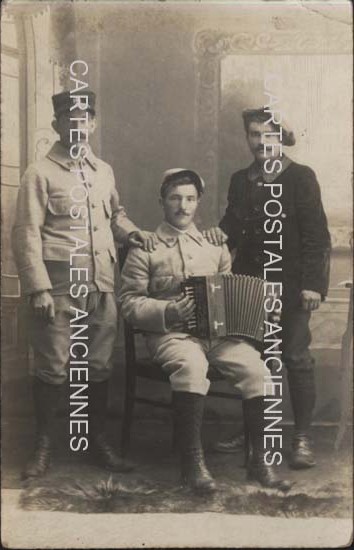 Cartes postales anciennes > CARTES POSTALES > carte postale ancienne > cartes-postales-ancienne.com Militaire Photos militaire