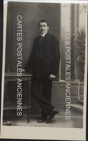 Cartes postales anciennes > CARTES POSTALES > carte postale ancienne > cartes-postales-ancienne.com Hommes photo