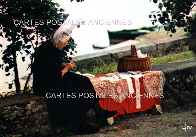 Cartes postales anciennes > CARTES POSTALES > carte postale ancienne > cartes-postales-ancienne.com Metiers Tisser