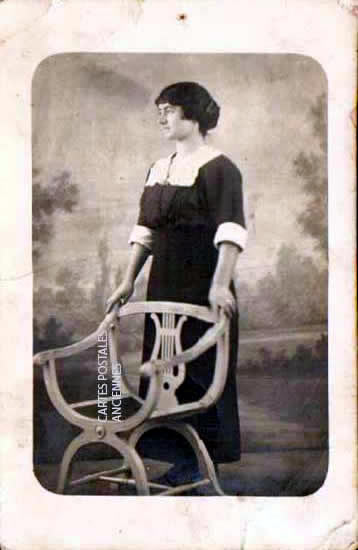 Cartes postales anciennes > CARTES POSTALES > carte postale ancienne > cartes-postales-ancienne.com Femmes photo