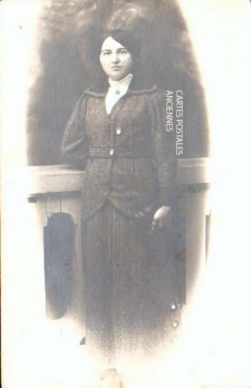 Cartes postales anciennes > CARTES POSTALES > carte postale ancienne > cartes-postales-ancienne.com Femmes photo
