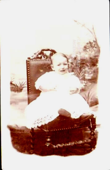 Cartes postales anciennes > CARTES POSTALES > carte postale ancienne > cartes-postales-ancienne.com Enfant bebe
