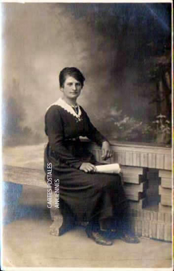 Cartes postales anciennes > CARTES POSTALES > carte postale ancienne > cartes-postales-ancienne.com Femmes photo