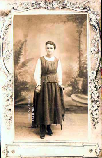 Cartes postales anciennes > CARTES POSTALES > carte postale ancienne > cartes-postales-ancienne.com Femmes photo