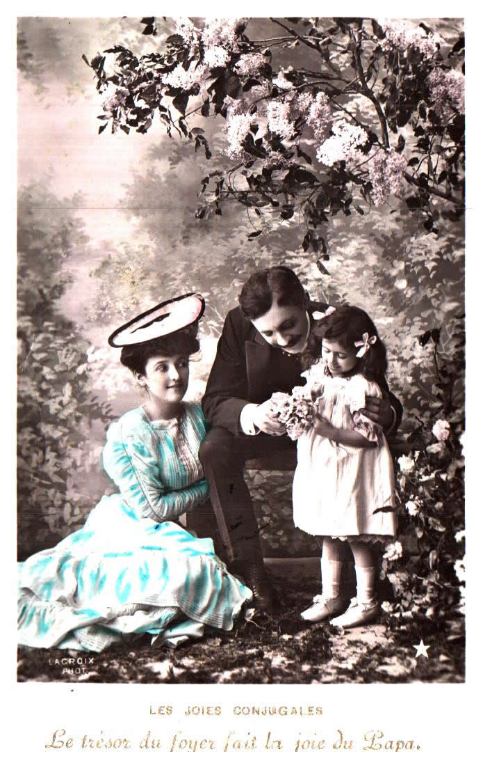 Cartes postales anciennes > CARTES POSTALES > carte postale ancienne > cartes-postales-ancienne.com Couple Avec enfants