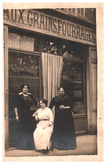 Cartes postales anciennes > CARTES POSTALES > carte postale ancienne > cartes-postales-ancienne.com Femmes photo