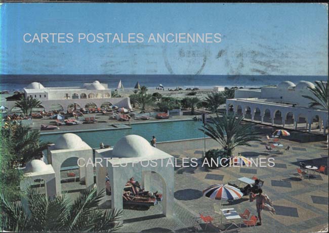 Cartes postales anciennes > CARTES POSTALES > carte postale ancienne > cartes-postales-ancienne.com Tunisie  ile de djerba  Houmet souk