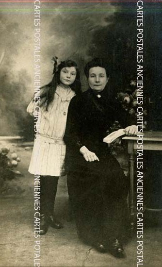 Cartes postales anciennes > CARTES POSTALES > carte postale ancienne > cartes-postales-ancienne.com Femme