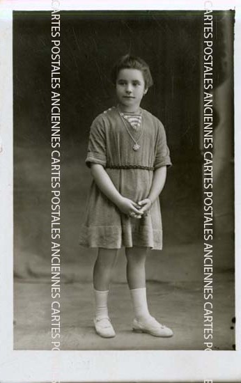 Cartes postales anciennes > CARTES POSTALES > carte postale ancienne > cartes-postales-ancienne.com Femme