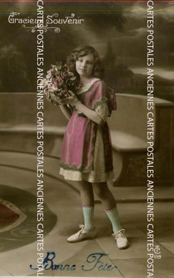 Cartes postales anciennes > CARTES POSTALES > carte postale ancienne > cartes-postales-ancienne.com Femme