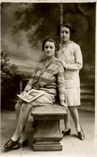 Cartes postales anciennes > CARTES POSTALES > carte postale ancienne > cartes-postales-ancienne.com Femmes photo