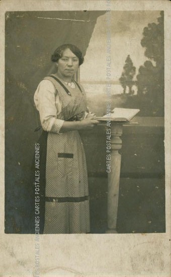 Cartes postales anciennes > CARTES POSTALES > carte postale ancienne > cartes-postales-ancienne.com Femmes photo