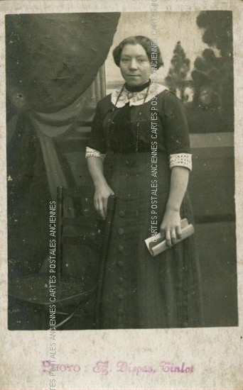 Cartes postales anciennes > CARTES POSTALES > carte postale ancienne > cartes-postales-ancienne.com Femmes photo