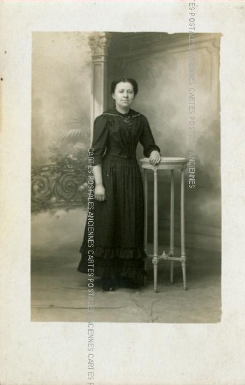 Cartes postales anciennes > CARTES POSTALES > carte postale ancienne > cartes-postales-ancienne.com Femmes photo